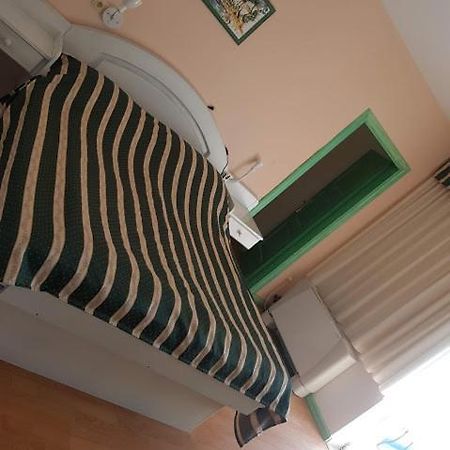 Pansion Dragica Apartment Rab Town Luaran gambar