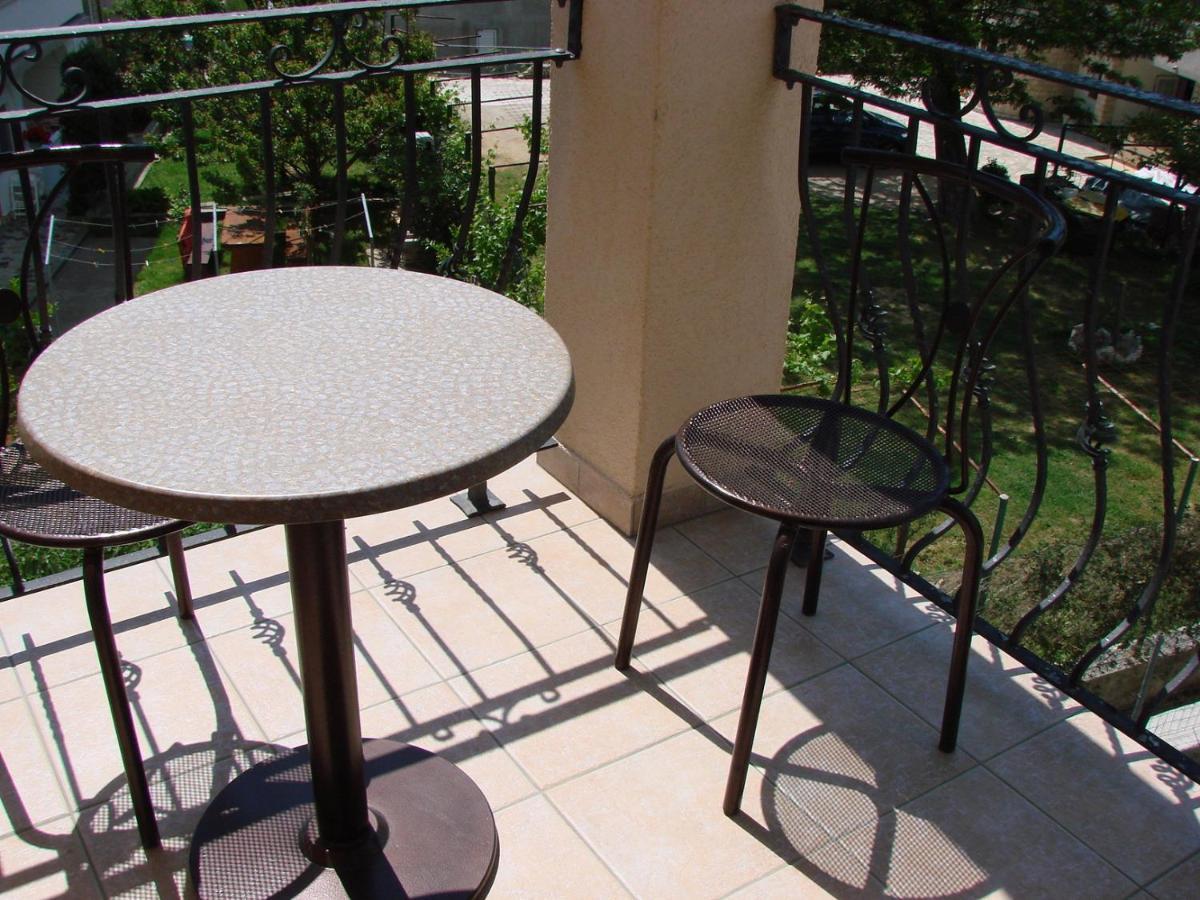 Pansion Dragica Apartment Rab Town Bilik gambar
