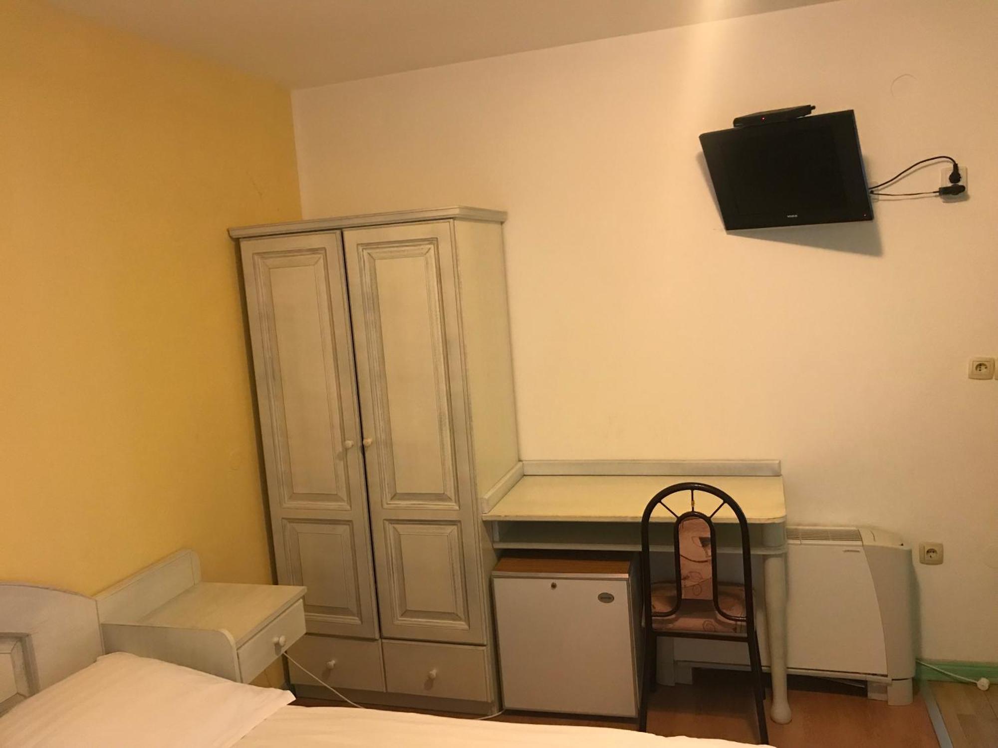 Pansion Dragica Apartment Rab Town Luaran gambar
