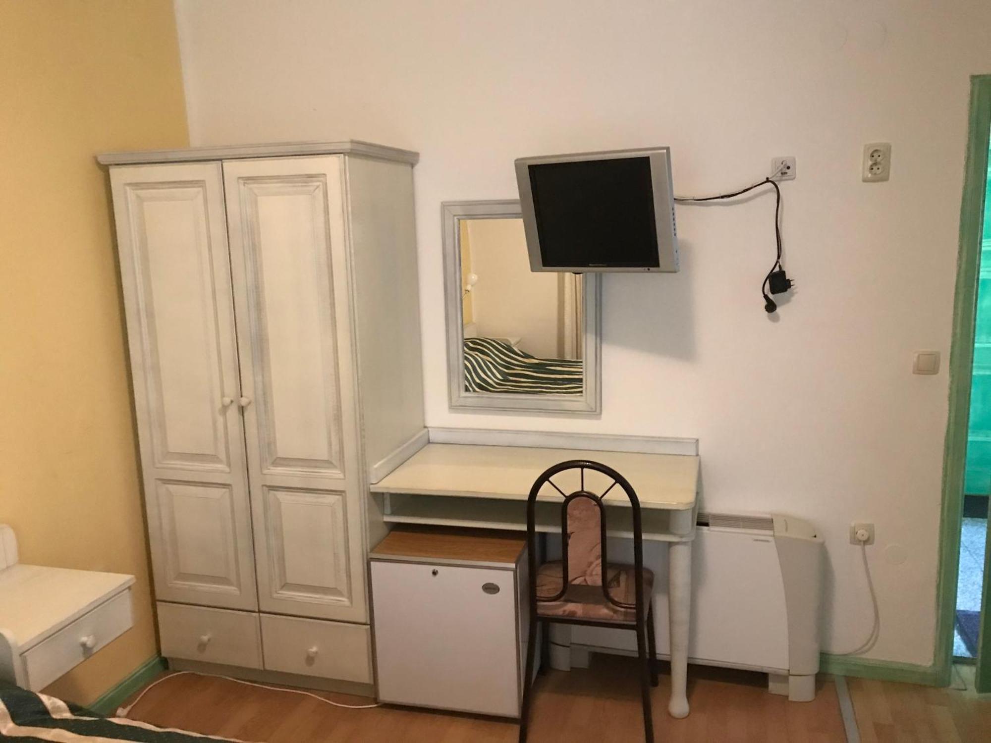 Pansion Dragica Apartment Rab Town Luaran gambar
