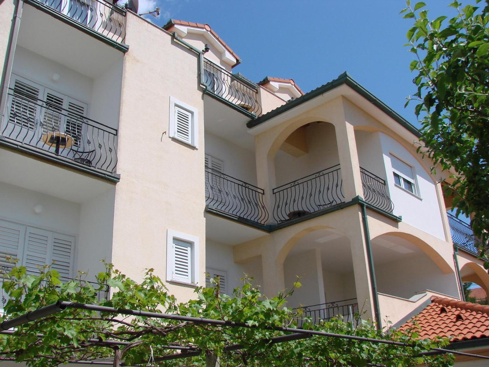 Pansion Dragica Apartment Rab Town Luaran gambar